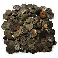 Post Medieval Livery and Other Button Group