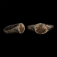 Roman Silver Ring with Plain Bezel