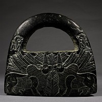 Bactrian Black Steatite 'Hand Bag' Ceremonial Weight