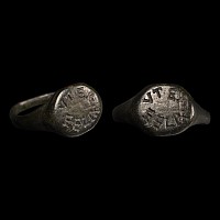 Roman Bronze Ring with 'VTER FELIX'