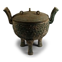 Chinese Archaic Style Bronze Vessel