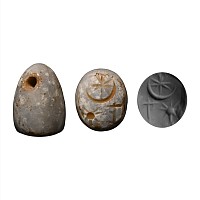 Neo Babylonian Agate Stamp Seal with Star and Moon