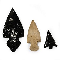 Reproduction Native American Knapped Arrowheads