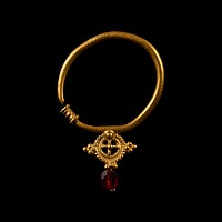 Byzantine Gold Earring with Cross and Garnet