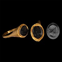 Roman Gold Ring with Glass Bezel
