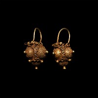 Western Asiatic Gold Earring Pair with Filigree