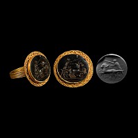 Roman Style Gold Ring with Chariot Gemstone