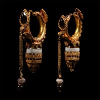 Large Eastern Hellenistic Gold Earring Pair with Garnets