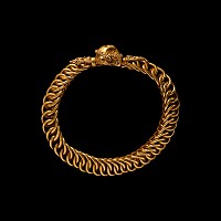 Seljuk Gold Bracelet with Fluted Body