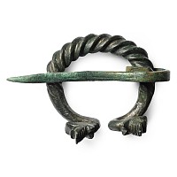 Viking Age Bronze Penannular Brooch with Dragon's Heads