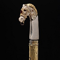 Achaemenid Akinakes with Horse-Head Hilt and Gold Chain