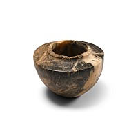 Sumerian Stone Pyxis in Veined Black and White Stone