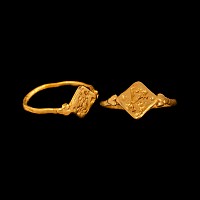 Byzantine Gold Ring with NP