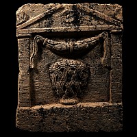 Graeco-Roman Naiskos-Type Limestone Stele with 'Long Life, Free from Sorrow, Farewell' Inscription