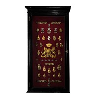 Wall Cabinet Containing a Carriage Plate of the Arms and Crest of Frederick Louis, Prince of Wales (1707-1751)
