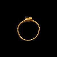 'The Caunton' Medieval Gold Ring with Cobalt Blue Gemstone