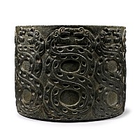 Large Bactrian Black Chlorite Vessel with Opposing Pairs of Serpents