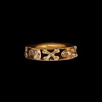 Stuart Period Gold Memento Mori Ring with Jewelled Skulls and Crossed Bones