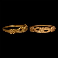 Gold Fede Ring with Hands Holding a Heart