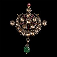 Bejewelled Naya Chand - Niyam Composite Pendant with Diamonds in Pachikam Setting