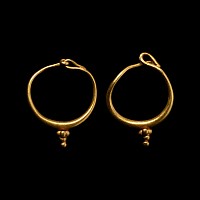 Roman Gold Earring Pair