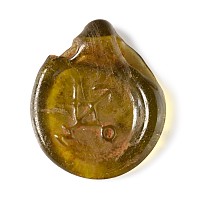 Late Roman Glass Pendant