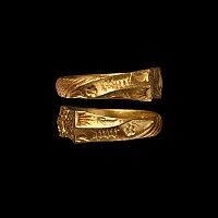 'The Otterington Hall' Medieval Inscribed Iconographic Gold Ring with Saint Christopher