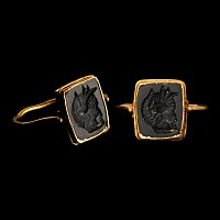 Roman style Gold Ring with Minerva Intaglio