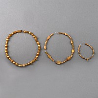 Hellenistic Gold in Glass Bead Group
