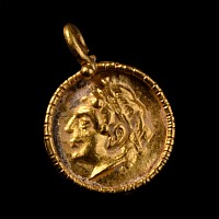 Greek Style Gold Pendant with Male Bust