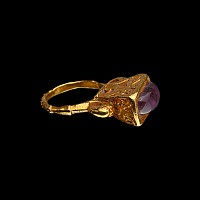 Langobardic Gold Bishop's Ring with Amethyst