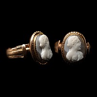 Gold Ring with Renaissance Sardonyx Cameo of a Muse