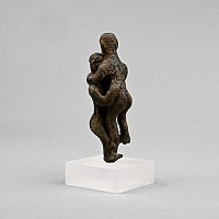 South Arabian Naked Couple in Erotic Embrace