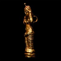 Byzantine Gold Standing Female Pendant