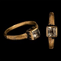 Post Medieval Enamelled Gold Ring with Table-Cut Rock Crystal Gemstone