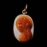 Post Medieval Agate Cameo with Profile Portrait of the Madonna