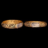Stuart Period Gold Mourning Ring with Rock Crystal Gemstone