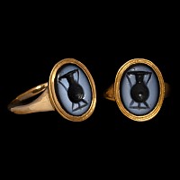 Roman Nicolo Intaglio with Amphora in Gold Ring