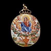 Enamelled Gold Pendant Depicting the Virgin and Child with Saints