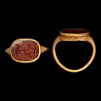 Roman Gold Ring with Carnelian Gemstone with Bucolic Scene