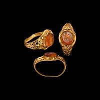 Roman Gold Ring with Carnelian Gemstone with Centaur