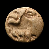 Western Asiatic Cream Hardstone Bifacial Seal Amulet with Zoomorphic Engraving
