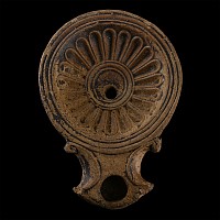 Large High Status Roman Terracotta Oil Lamp with Rosette