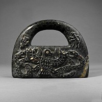 Large Bactrian Black Chlorite 'Hand Bag' Ceremonial Weight