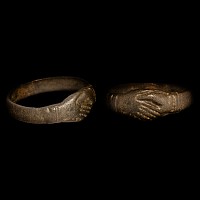Stuart Period Clasped Hands Ring