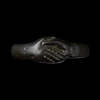 Stuart Period Clasped Hands Ring