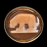 Renaissance Agate Cameo with Lioness in Gold Ring