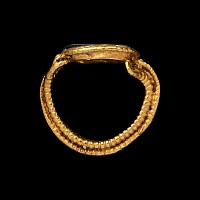 Roman Gold Ring with Nicolo Gemstone of a Bearded Bacchus as a Herm