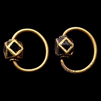 Merovingian Gold Earrings with Garnets