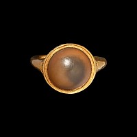 Renaissance Gold Ring with Toadstone